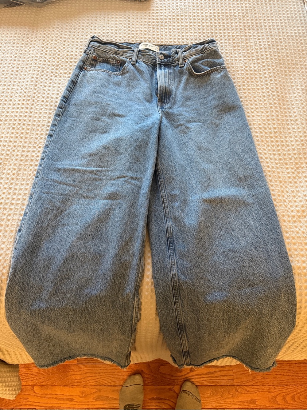 Abercrombie & Fitch Light Blue Wide Leg Denim Jeans